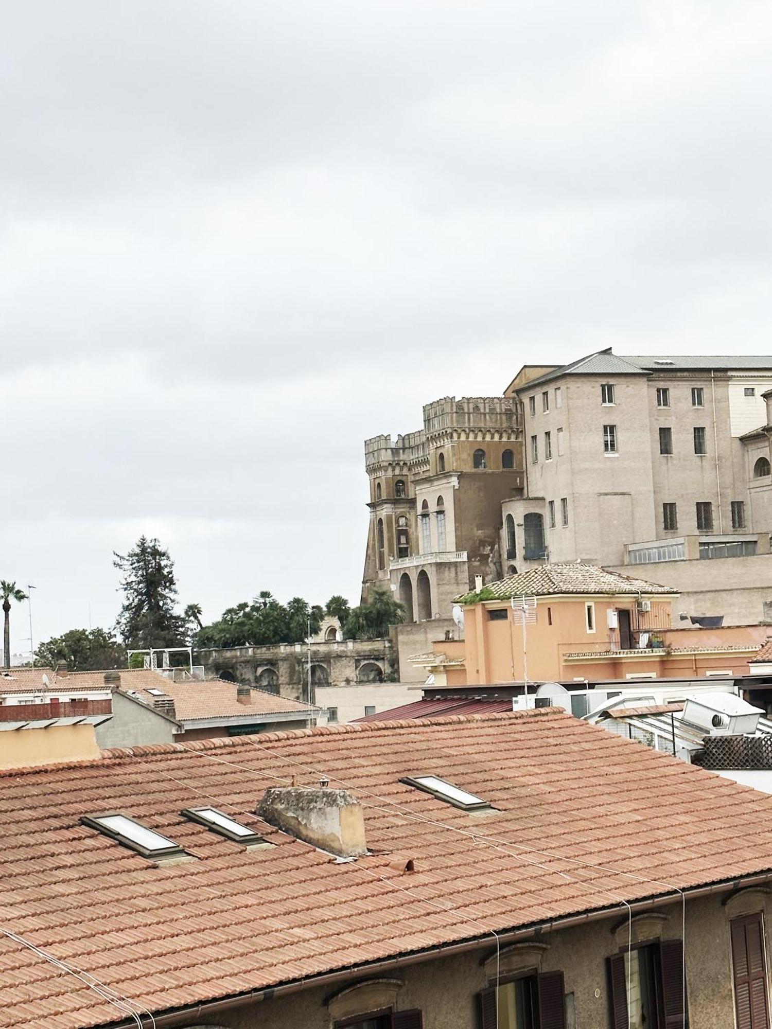 Zeus Group Vatican Rome Exterior photo